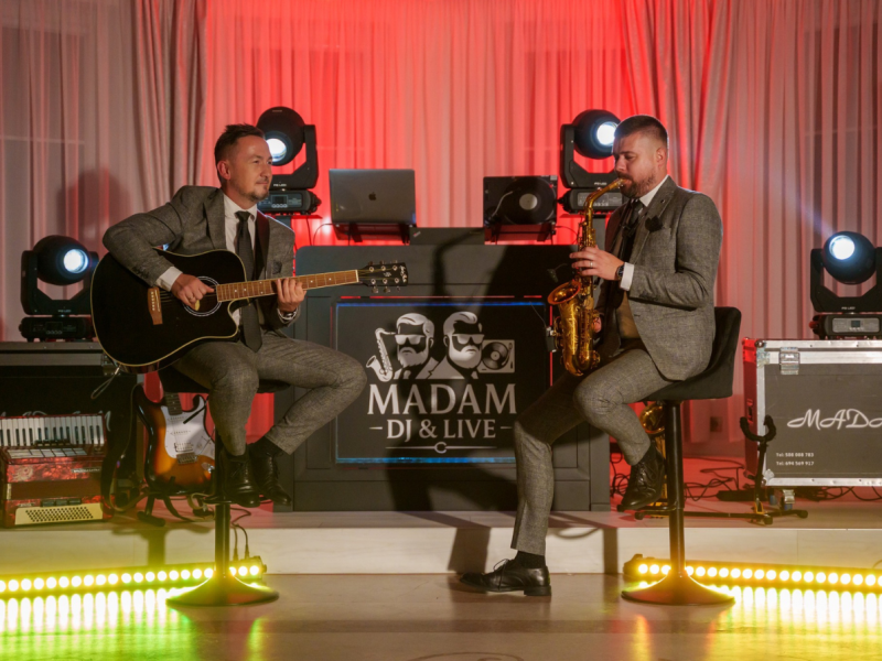 madam-djlive zdjęcie prezentacji gdzie wesele