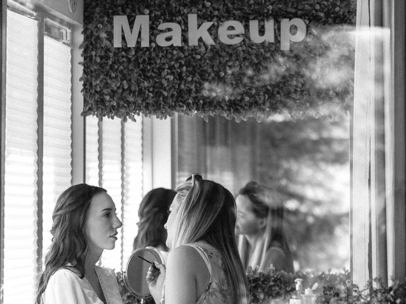 magdalena-biela-makeup-hairstylist zdjęcie prezentacji gdzie wesele