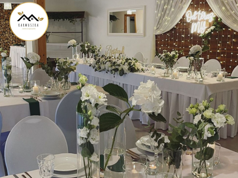 mala-karmuszka zdjęcie prezentacji gdzie wesele
