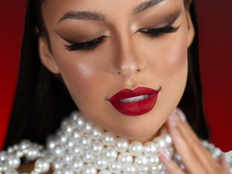 marta-hinz-makijaz-bytom zdjęcie prezentacji gdzie wesele