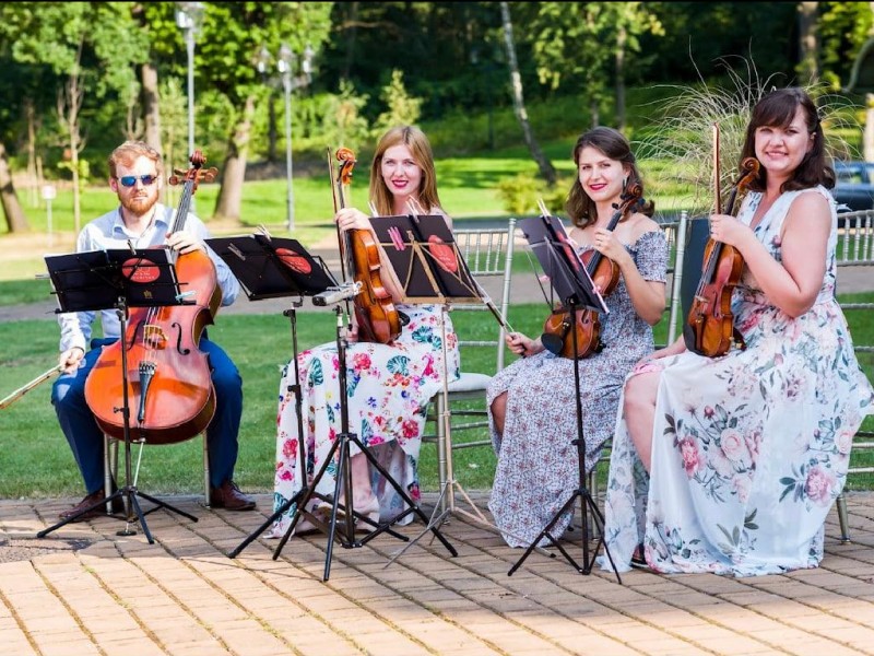 mrmrs-quartet-oprawa-muzyczna-uroczystosci zdjęcie prezentacji gdzie wesele