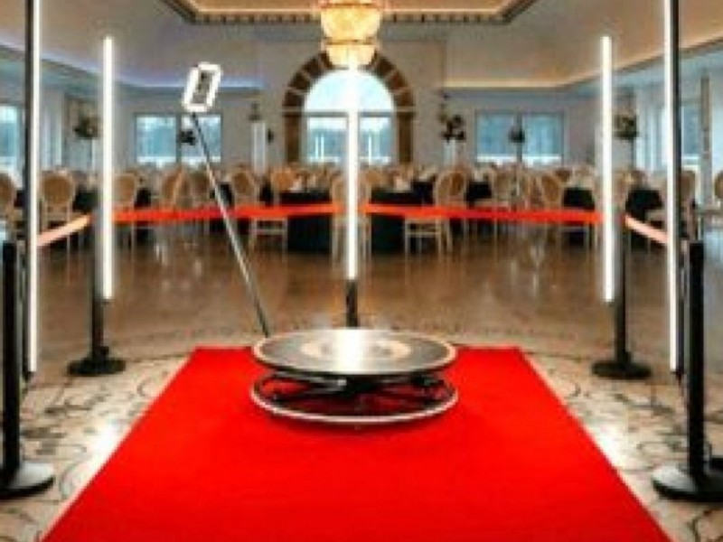 nicovideo-fotobudka-360 zdjęcie prezentacji gdzie wesele