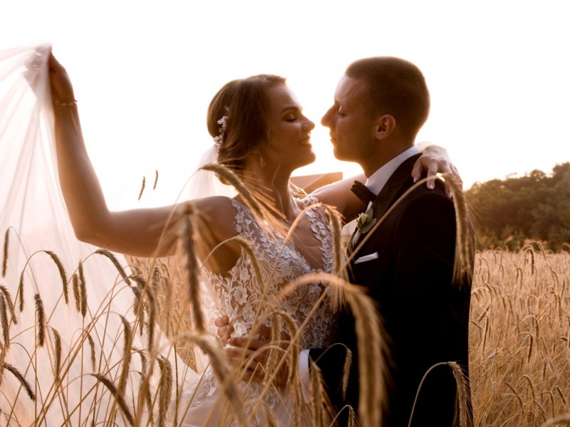 oni-filmuja zdjęcie prezentacji gdzie wesele