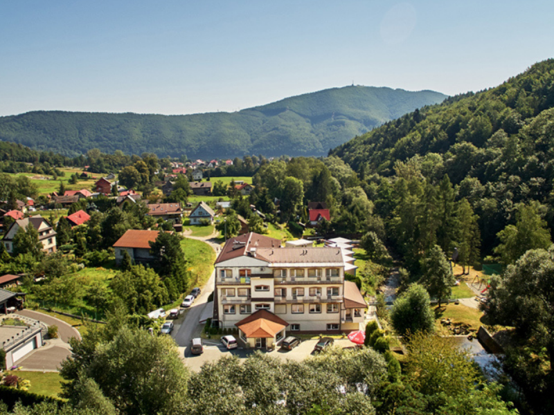 osrodek-szkoleniowo-wypoczynkowy-nad-wodospadem zdjęcie prezentacji gdzie wesele