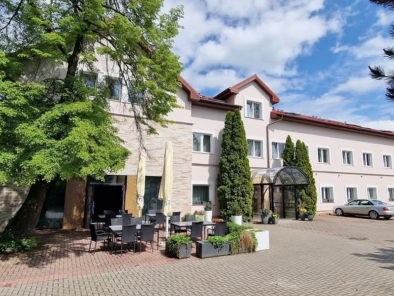 pod-lipami-restauracja-w-bystrej zdjęcie prezentacji gdzie wesele