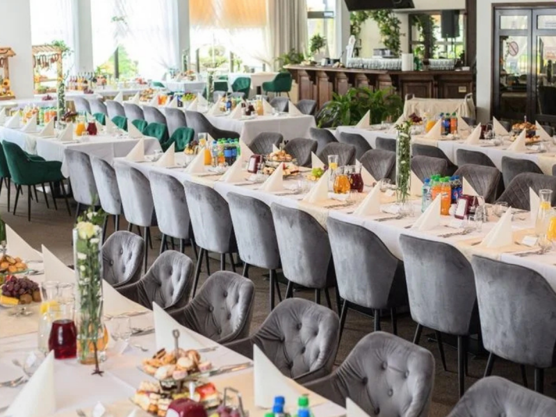 restauracja-galaktyka-rzeszow zdjęcie prezentacji gdzie wesele
