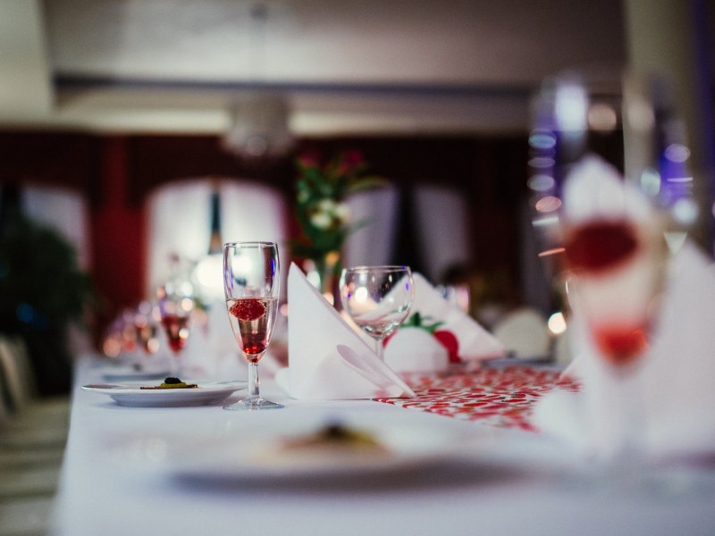 restauracja-malinowa-w-hotelu-wojto zdjęcie prezentacji gdzie wesele
