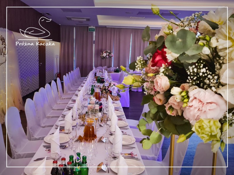 restauracja-prozna-kaczka zdjęcie prezentacji gdzie wesele