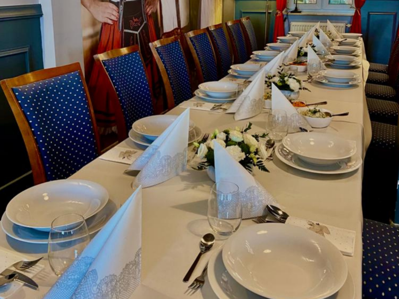 restauracja-rumiana-w-bialym-dworku zdjęcie prezentacji gdzie wesele