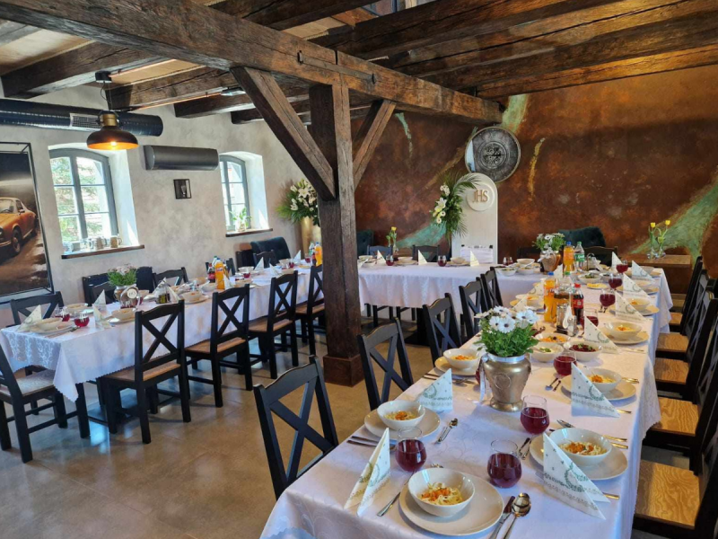 restauracja-spichlerz-sycow zdjęcie prezentacji gdzie wesele