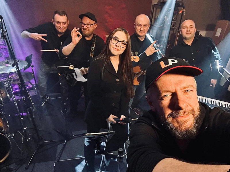 rewer-band zdjęcie prezentacji gdzie wesele