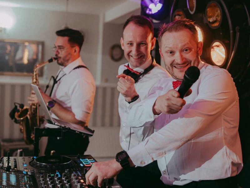 sp-art-chlopaki-od-muzyki zdjęcie prezentacji gdzie wesele