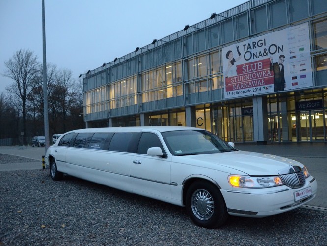 sukces-targow-onaon-slub-studniowka-karnawal