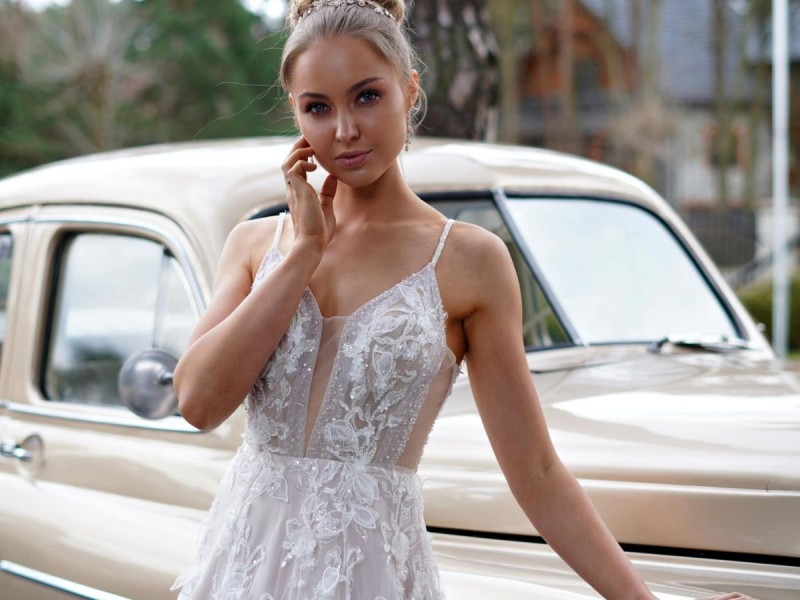 suknie-slubne-chassmi-tomaszow-mazowiecki zdjęcie prezentacji gdzie wesele