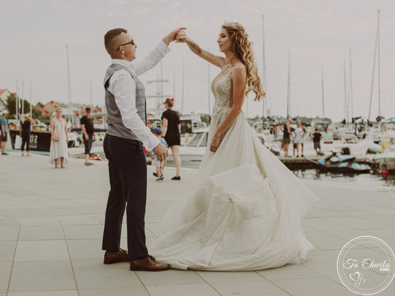 ta-chwila-filmowanie-fotografia zdjęcie prezentacji gdzie wesele