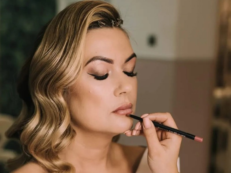 w-okamgnieniu-uslugi-kosmetyczne-daria-mekwinska zdjęcie prezentacji gdzie wesele