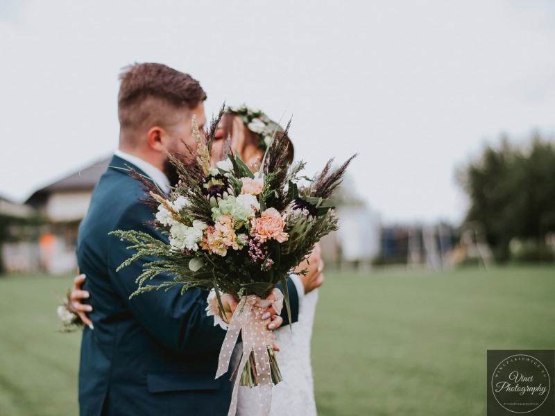 zapisane-w-kadrach-konrad-winczakiewicz-fotografia-i-film zdjęcie prezentacji gdzie wesele