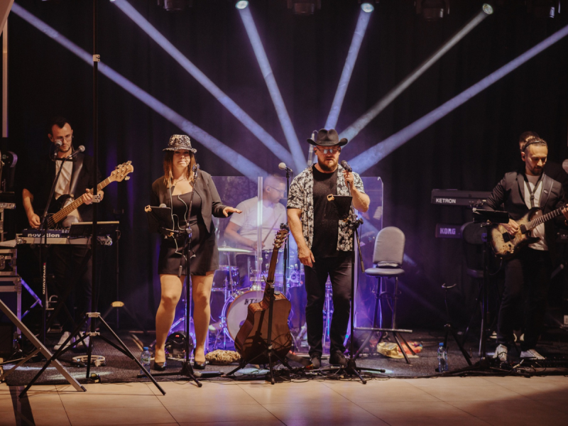 zespol-project zdjęcie prezentacji gdzie wesele