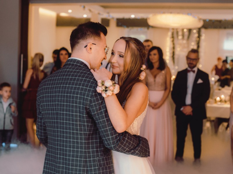 zuzanna-bachowska-fotografuje zdjęcie prezentacji gdzie wesele